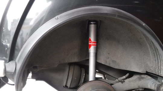 走行中の異音振動・跳ね - ローバーミニ・クラシックミニ専門店『キャメルオート』東京都八王子