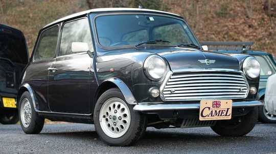 ローバーミニ スプライト　1993年式　mk-ⅲ仕様 　ＣＤチェンジャー　カセットプレーヤー　PIAAカセットケース　カセットテープ ローバーミニの中古車 - ローバーミニ・クラシックミニ専門店